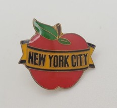 New York City &quot;The Big Apple&quot; Collectible Lapel Hat Pin - £13.06 GBP