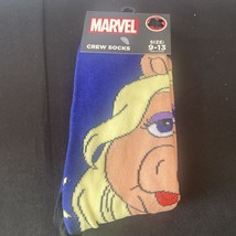 Disney Muppets Miss Piggy Crew Socks Size 9-13 NEW - $4.99