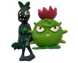 Plants vs Zombies pvc Action Figures Lot of 2 Video Game Toy Cake Toppers - £9.56 GBP