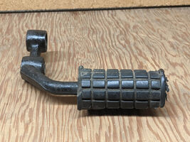 1977 Suzuki GS750 B OEM Step Foot Rest Peg Left Side 43521-45000-019 - $7.99