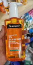 Neutrogena Clear &amp; Defend 2% Salicylic Acid Face Wash 200ml - $18.00
