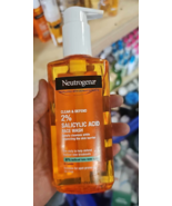 Neutrogena Clear &amp; Defend 2% Salicylic Acid Face Wash 200ml - $18.00