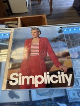 VINTAGE SIMPLICITY STORE COUNTER CATALOG PATTERN BOOK June 1992 - £46.21 GBP