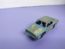 Vintage 1960s Tootsietoy Blue Ford Thunderbird 2 1/2&quot; Diecast Toy Car For Restor - £2.36 GBP
