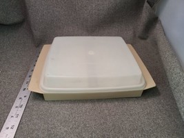 Tupperware Deviled Egg Keeper Carrier Tray Container 723-3 Vintage complete - £8.34 GBP