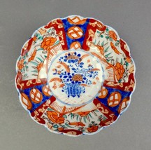 Japanese Imari Antique Hand Painted Floral Porcelain Scalloped Bowl 6&quot; - £112.97 GBP