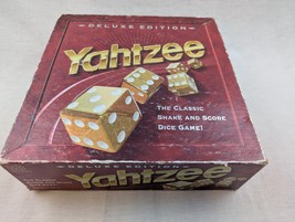 Vintage 1997 Yahtzee DELUXE EDITION Gold-Flecked Dice Game - $371.00 MXN