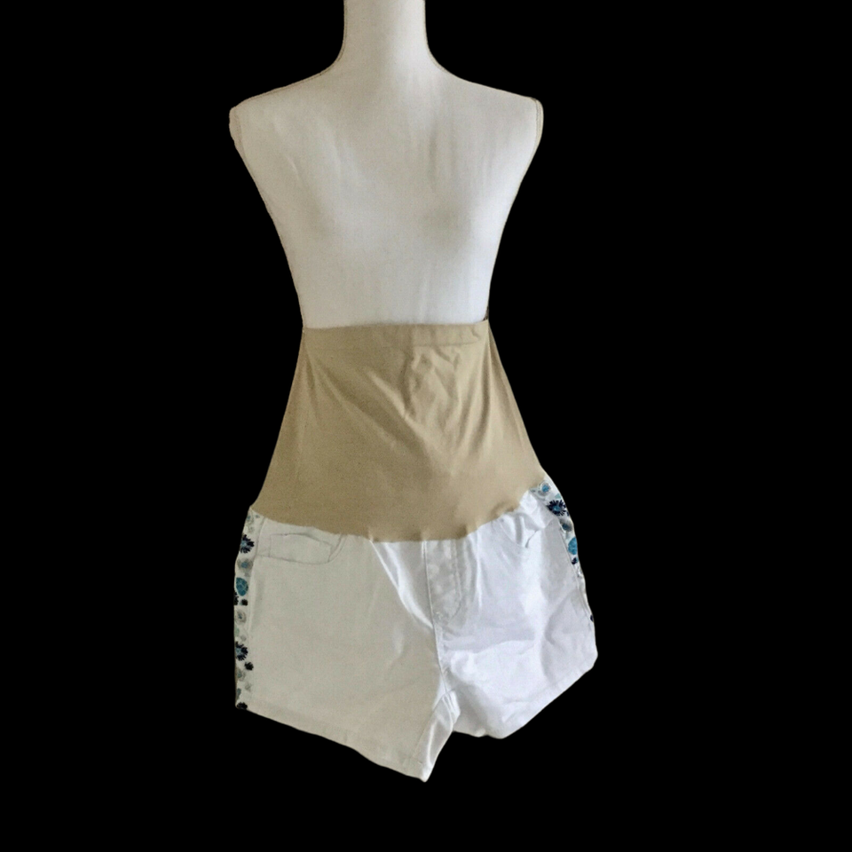 Primary image for Denim Diva Women's Maternity Denim Shorts Size L Floral White