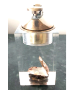 Vintage Lucite Acrylic Table Lighter Oyster Shell Pearl 4.5&quot; Japan - $33.71 CAD