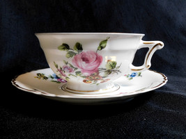 Haviland Floral Footed Teacup in Chantilly # 23183 - £19.34 GBP