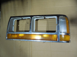 1991 Crown Victoria Driver Left Headlight Bezel Marker Light Turn Signal USED OE - £183.03 GBP