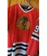 BOBBY HULL AUTOGRAPHED CHICAGO BLACKHAWKS JERSEY - £319.34 GBP