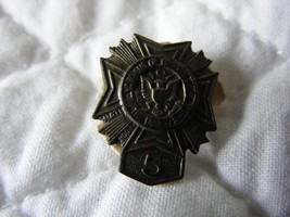 VFW 5 Year Pin     b - $367.38 MXN