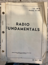 VINTAGE RADIO FUNDAMENTALS BOOK T.O. 12R-1-8 May 1944 ARMY AIR FORCE - €8,45 EUR
