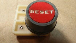 1-1/4&quot;  Red Momentary 1&quot; Flush RESET Mounted Push Button  - New - $19.34