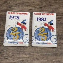 Vintage 1982 1979 Walt Disney World Guest of Honor Buttons Mickey Mouse KG - £11.97 GBP