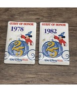 Vintage 1982 1979 Walt Disney World Guest of Honor Buttons Mickey Mouse KG - €12,89 EUR