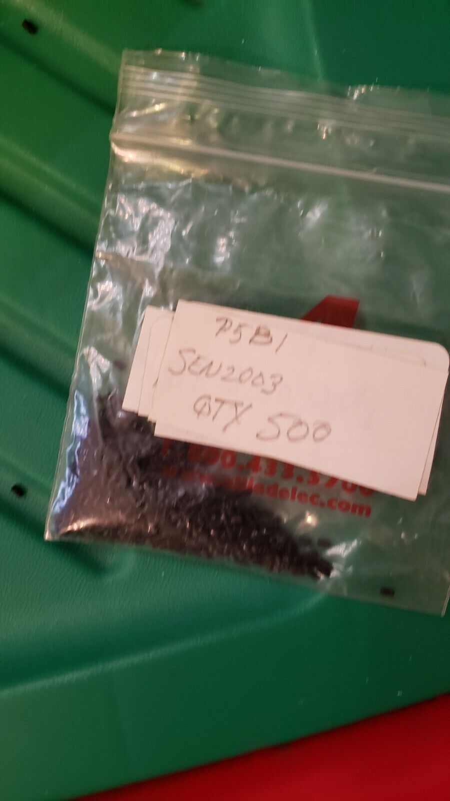 LOT 300 Brighton (?) Black Steel Socket Set Screws Cup Point 0-80 3/32 #... - $48.42
