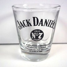Jack Daniel&#39;s standard shot glass Old No 7 black on clear - £3.75 GBP