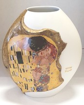 Goebel - Gustav Klimt -The Kiss - Porcelain Vase - Height 14cm - $82.86