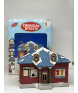 VTG Christmas Streets Illuminated Ceramic Dress Shop Village House Figurine - £24.71 GBP