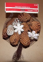 Pinecones Scented Small 2&quot; Mix 1 Dry Qt Ashland Stars &amp; Cinnamon Sticks Too 152I - £3.58 GBP
