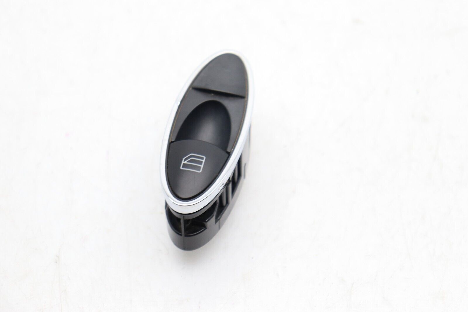 2006 MERCEDES-BENZ CLS500 FRONT RIGHT PASSENGER WINDOW SWITCH E1715 - $34.36