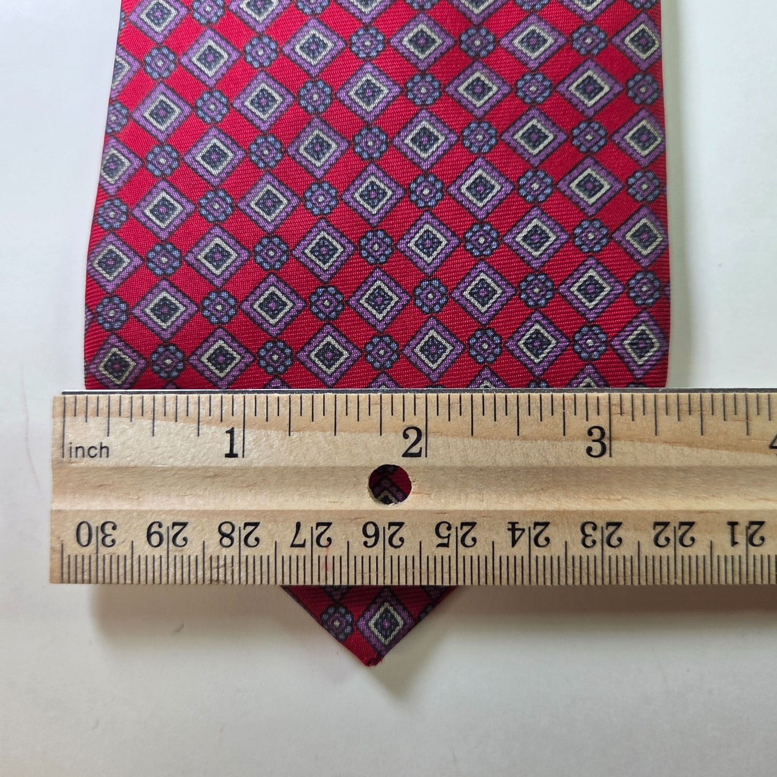 Vintage John Henry Tie Red Geometric Diamond Pattern 100% Silk Made in USA 3.75" Item image 3