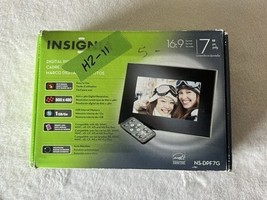 Insignia Black Digital Picture Frame With Remote Control NWT - $31.56 CAD