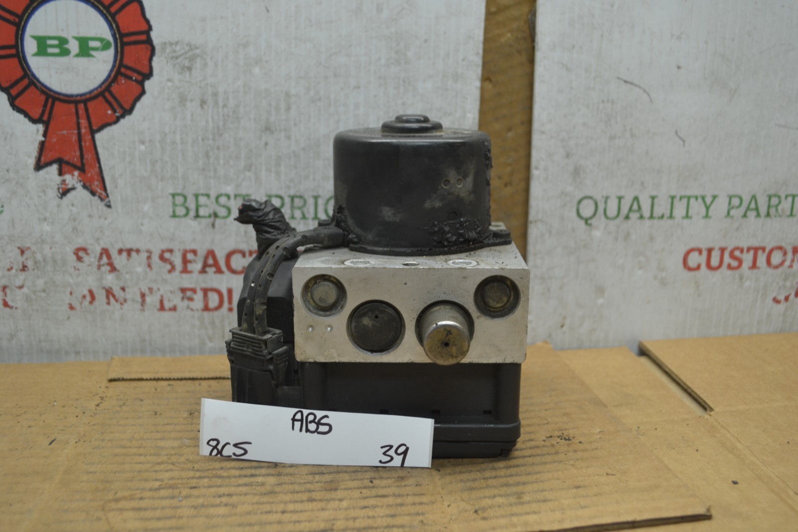 2002-2004 Jeep Grand Cherokee ABS Pump Control OEM 56041821AB Module 39-8C5 - $46.05