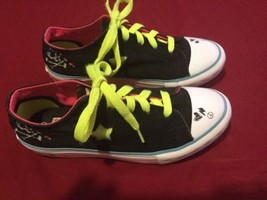 Converse shoes Girls Size Junior 2 Converse One Star sneakers sport tenn... - $29.79