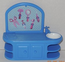 Disney Junior Doc McStuffins 4&quot; Hospital Vet Table Sink - £7.71 GBP