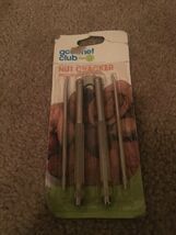 Gourmet Club Nut Cracker Includes 2 Picks Brand Heavy Duty - $295.17 MXN