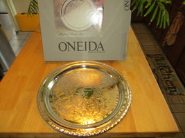 Vintage Oneida 12” Round Maybrook Silver Plated Serving Tray, Large - $6.92