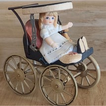 Vintage Jan Hagara Figurine Elizabeth&#39;s Buggy Miniature MM1347 Royal Orleans - $11.69