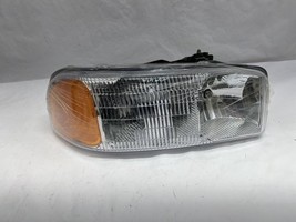 1999-2001 2002 2003 2004 2005 2006 Gmc Sierra Gmc Yukon Front Right Head... - $921.42 MXN
