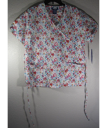 NEW FACTORY UNIFORMS HEARTS PRINT NURSE SCRUB TOP- SMALL - €10,96 EUR