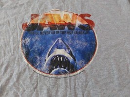 Jaws Men&#39;s T shirt Shark Attack Movie Gray Cotton Tee 2XL Never Go in th... - $23.18