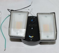 Lithonia Lighting 271FJ3 HGX LED Floodlight Switchable White Adjustable Lumens image 2