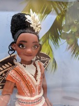 Disney - Moana Limited Edition Doll – Disney Designer Collection - £147.28 GBP