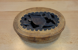 Turtle Carved Wooden Woven Rattan Basket with Lid Wood Base Trinket Box 6.5” - £19.97 GBP