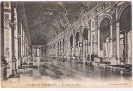 France Postcard Palais de Versailles La Salle des Glaces Hall Of Mirrors - $2.96