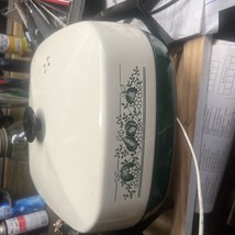 Vintage West Bend Electric Skillet Green Base Ivory Top Fruit Design 70’s! Works - £15.69 GBP