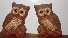 Vintage Pair Owls Wall Hanging Plaques Pressed Hard Shaped Styrofoam Brown Tan - £15.00 GBP