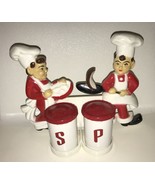 Vintage Chef Salt Pepper Shakers Red   Plastic Cooks Tremax Mid Century ... - $794.99 MXN