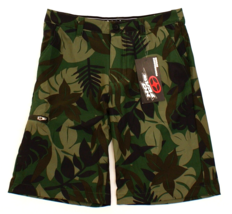 No Fear Green &amp; Black Tropical Camo Quick Dry Stretch Hybrid Shorts Men&#39;... - £31.06 GBP