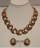 Crown TRIFARI Gold Tone Link Choker Necklace Pierced Earrings RARE Moder... - £43.24 GBP