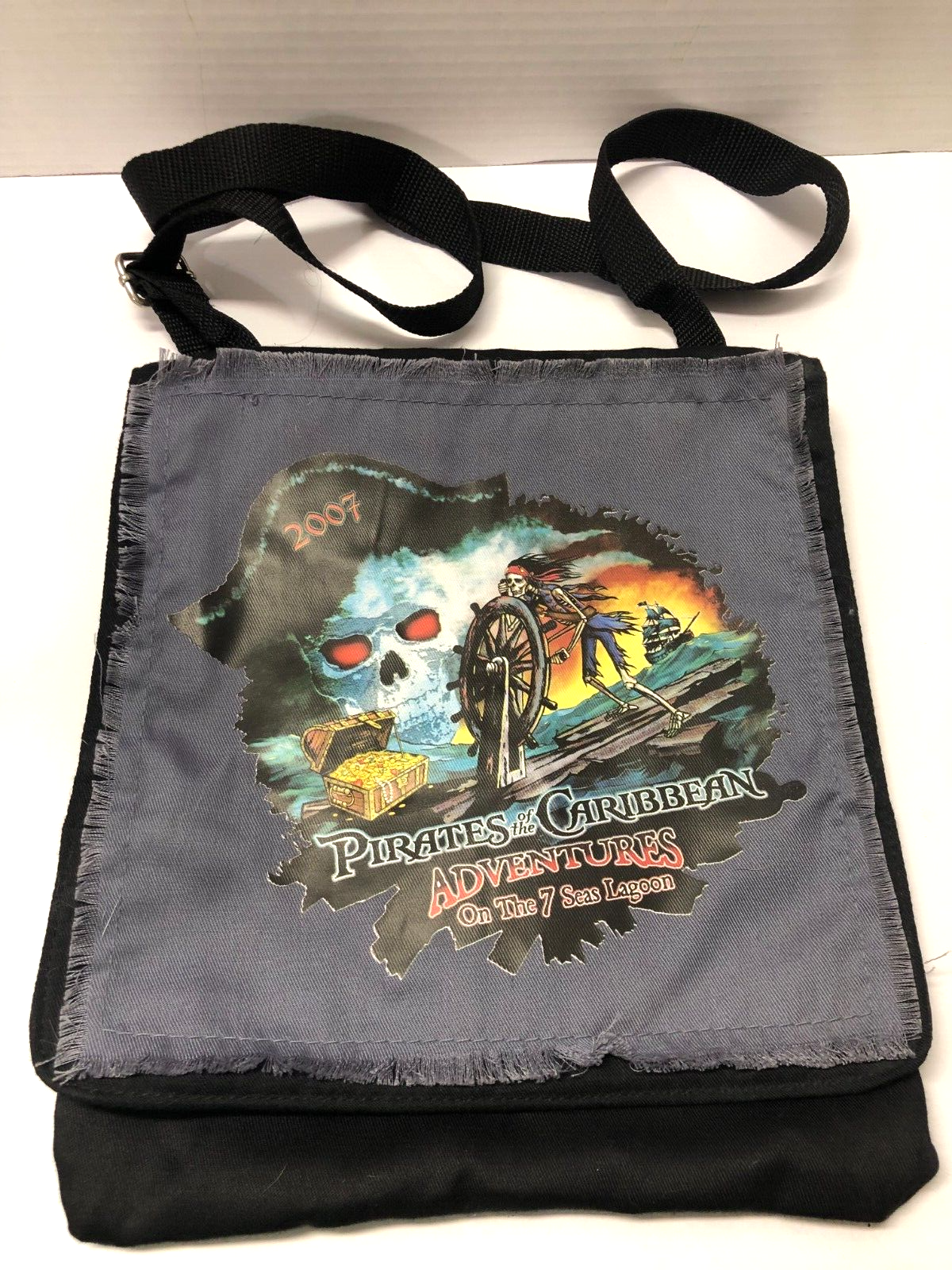 Disney Pirates of the Caribbean SPECIAL EVENT 2007 Tablet Bag Purse NEW - $19.80