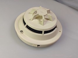 Siemens HFP-11 Smoke Detector Head Fire Alarm Multi-Sensor 500-095112 - £33.62 GBP