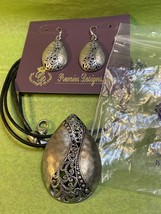Set Premier Designs Jewelry Hidden Treasures Earrings &amp; Necklace Fast Sh... - $19.80